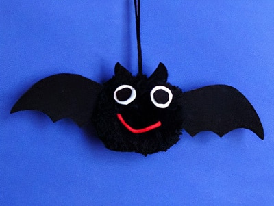 Fledermaus aus Wolle