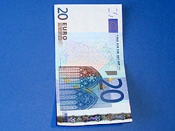 Geld für Kleidung