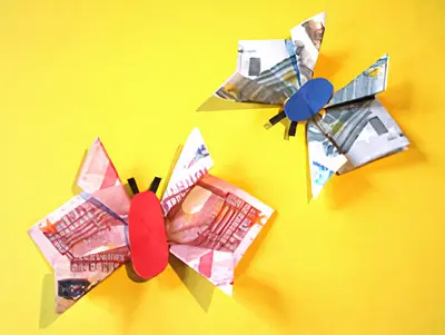 Schmetterlinge für Geldgeschenke falten