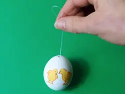 Eier für Ostern basteln